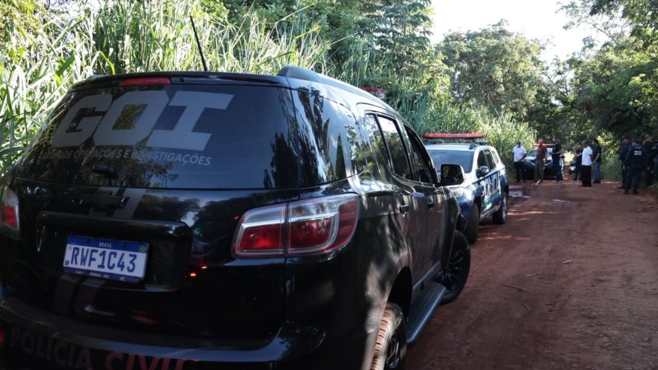 Foto: Equipes do GOI e Deam estão no local. (Foto: Pietra Dorneles, Midiamax)