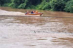 Foto: Militares buscam pelo rapaz desde a noite de domingo. (Reprodução, Corpo d
