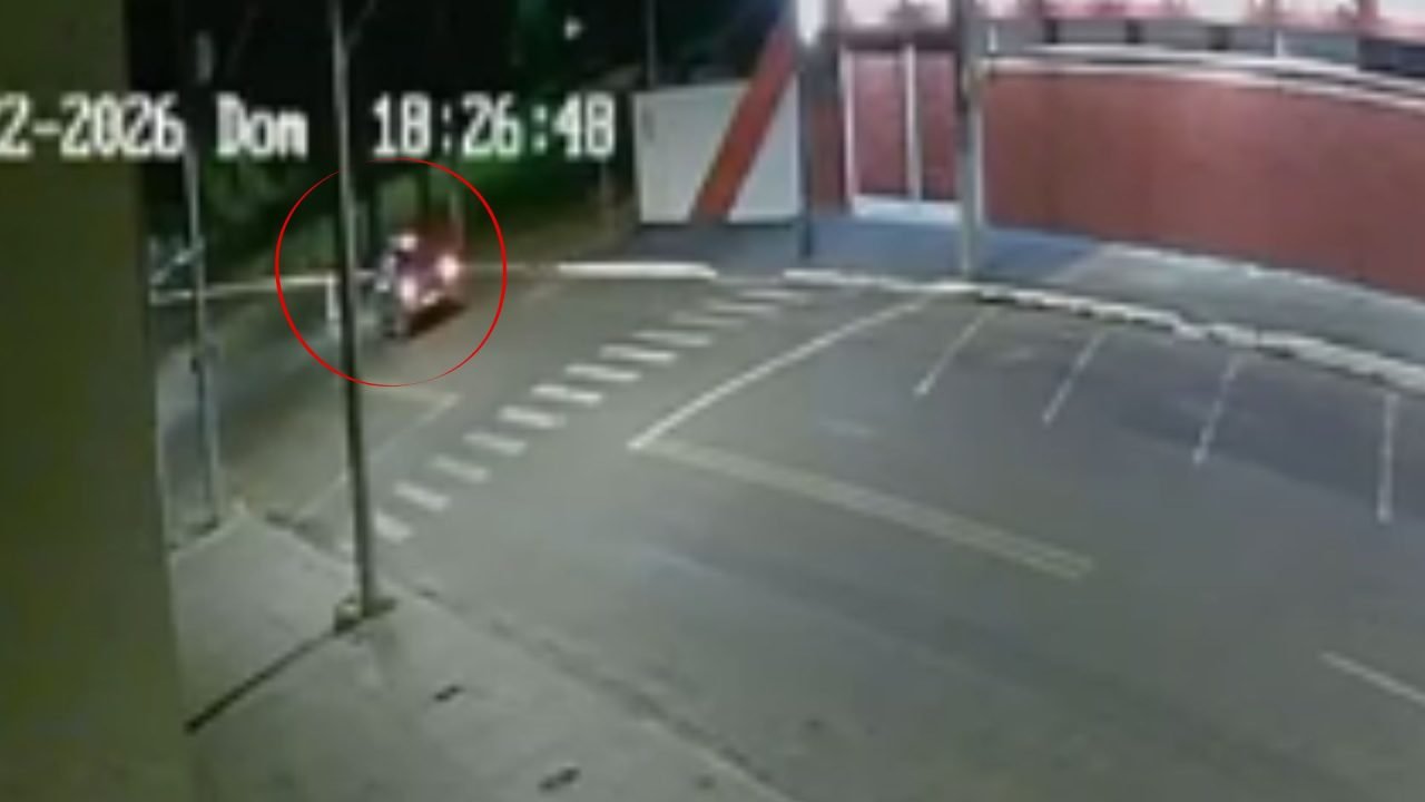 Local do atropelamento. — Foto: Local do atropelamento. (Foto: Elias Ramos, Cená