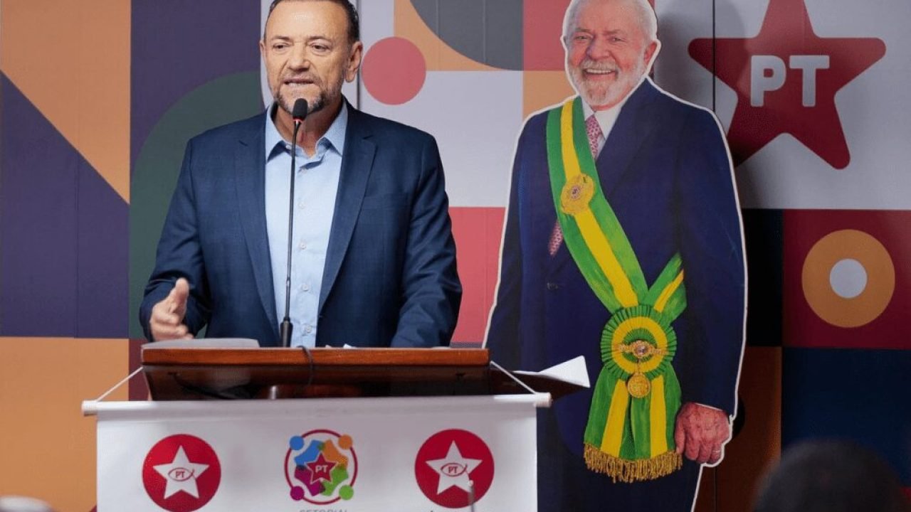 Presidente do PT, Edinho Silva, durante o IV Encontro Nacional de Evangélicos e