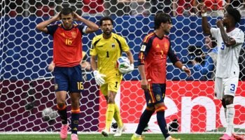 Seleção da Espanha durante a partida contra Cabo Verde — Foto: Seleção da Espanh