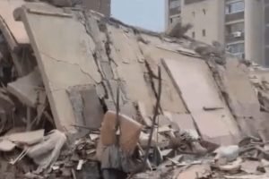 Fortes terremotos atingiram a Venezuela na quarta-feira (24) — Foto: Fortes terr