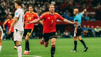 Kevin De Bruyne comemorando o gol contra a Nova Zelândia — Foto: Kevin De Bruyne
