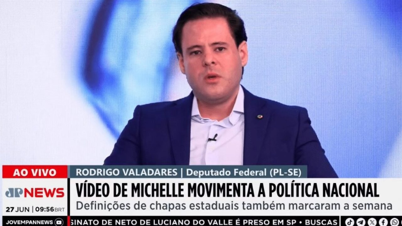 Deputado federal Rodrigo Valadares (PL-SE) durante entrevista ao Jornal da Manhã