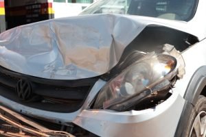 Foto: Saveiro ficou danificada. Foto: Pietra Dorneles/ Jornal Midiamax.