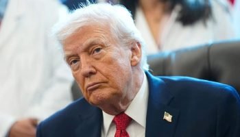 Trump diz ter ficado muito irritado com suposto ataque da Ucrânia à casa de Putin
