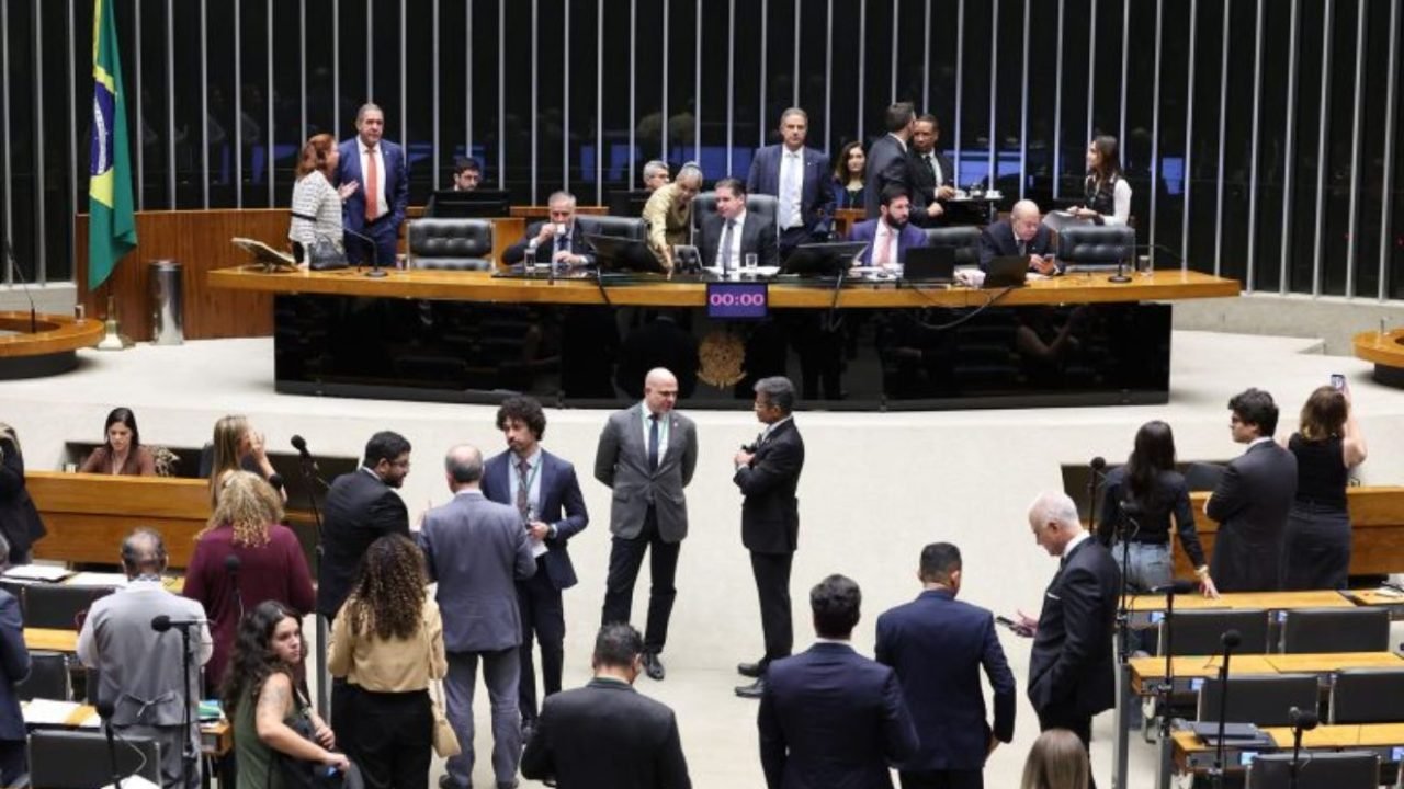 Emendas-sem-autor-Camara-estudo-Bruno-Spada-Agencia-Camara-de-Noticias