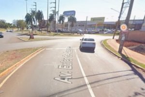 Licitação era voltada ao reordenamento do cruzamento. — Foto: Licitação era volt