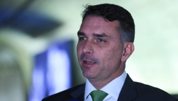 Flavio-Bolsonaro-dificuldades-palanques-nordeste-Pedro-Franca-Agencia-Senado