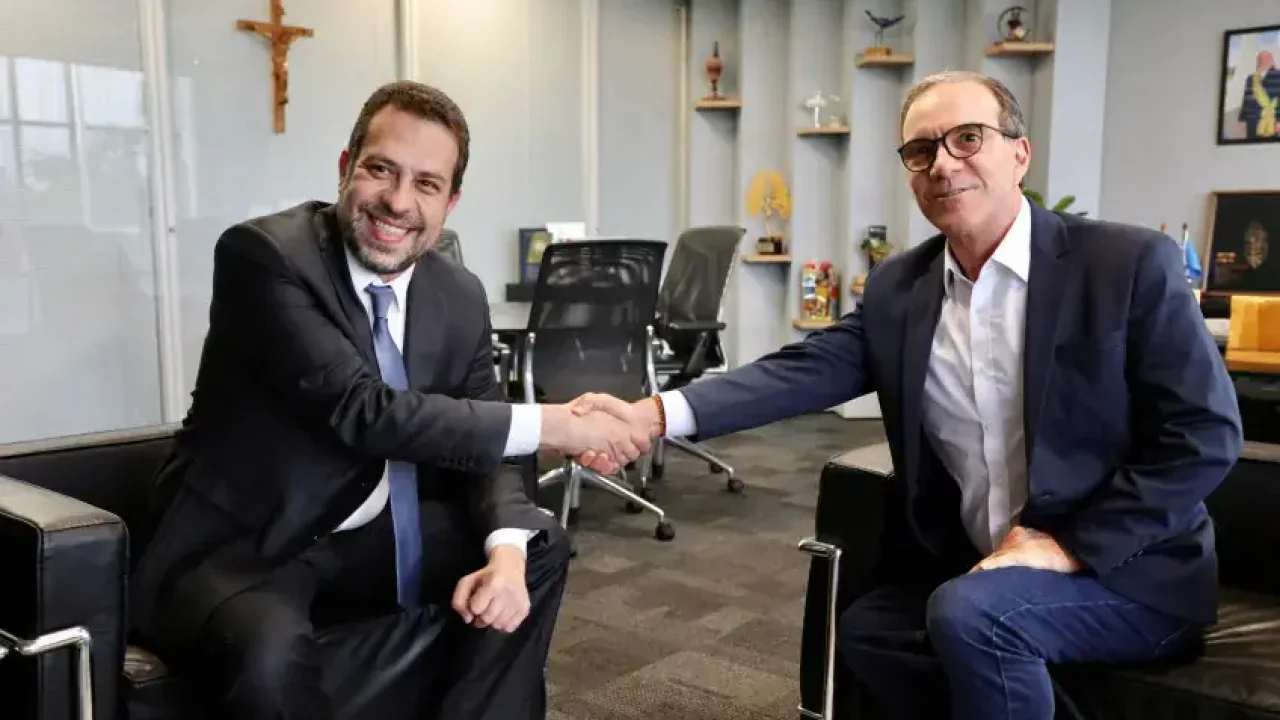 Sebrae firma parceria para apoiar o programa Governo na Rua