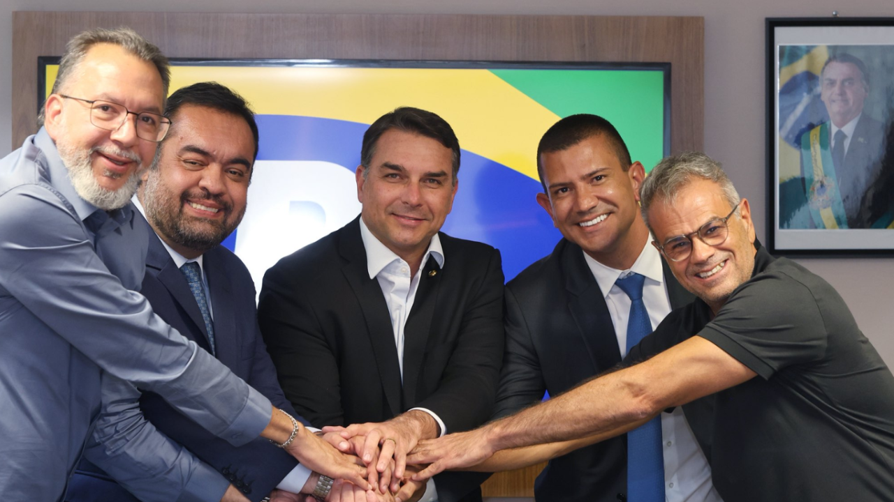 Marcio-Canella-Flavio-Bolsonaro-operacao-Policia-Federal