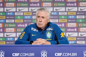 Técnico italiano da seleção brasileira, Carlo Ancelotti. (Foto: CBF)