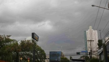 Céu nublado em Campo Grande — Foto: Céu nublado em Campo Grande (Eliel Dias, Mid