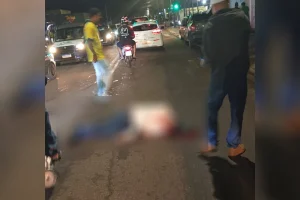 Cena chamou atenção de quem estava na via, movimentada após partida da Copa do M