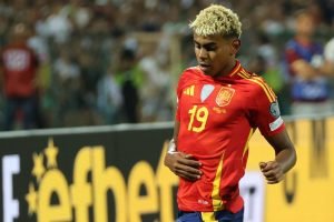 Jogador Lamine Yamal da Seleção da Espanha. — Foto: Jogador Lamine Yamal da Sele
