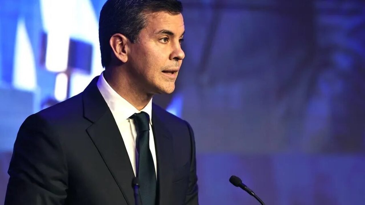 Presidente do Paraguai critica Lula após inauguração separada de ponte binacional