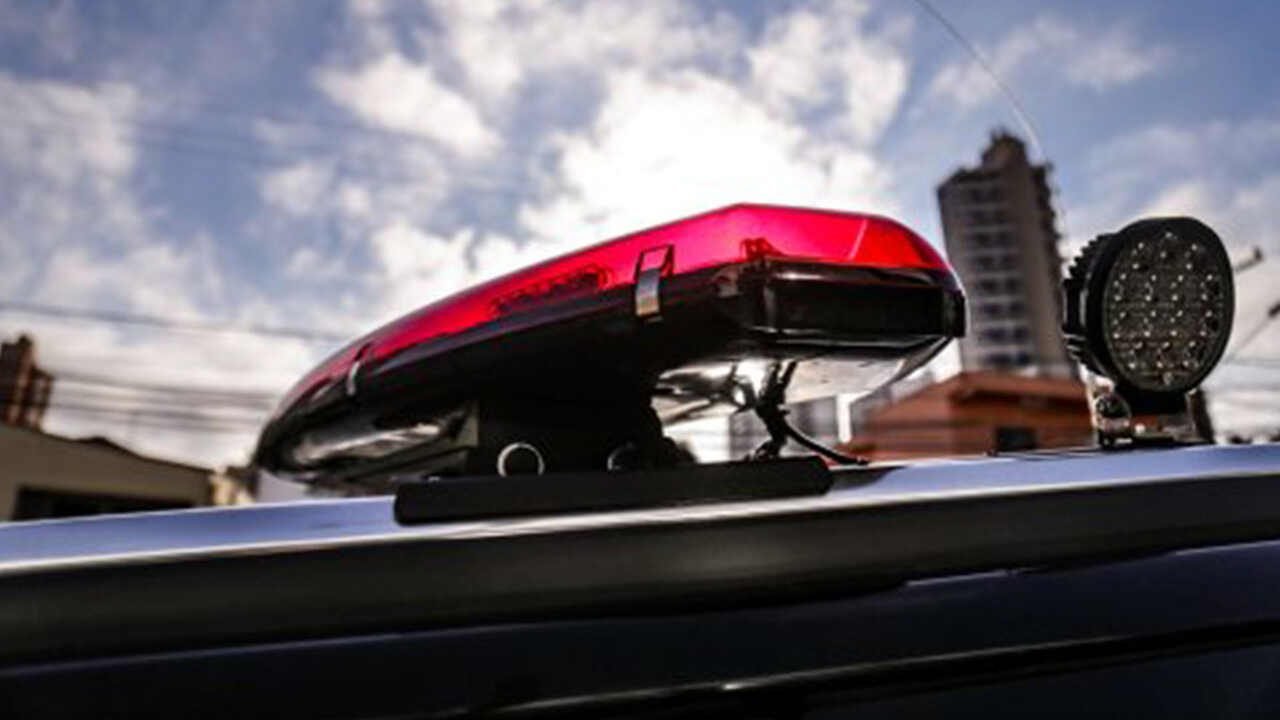 Foto: Polícia Militar foi acionada para atender a ocorrência. (Foto: Henrique Ar