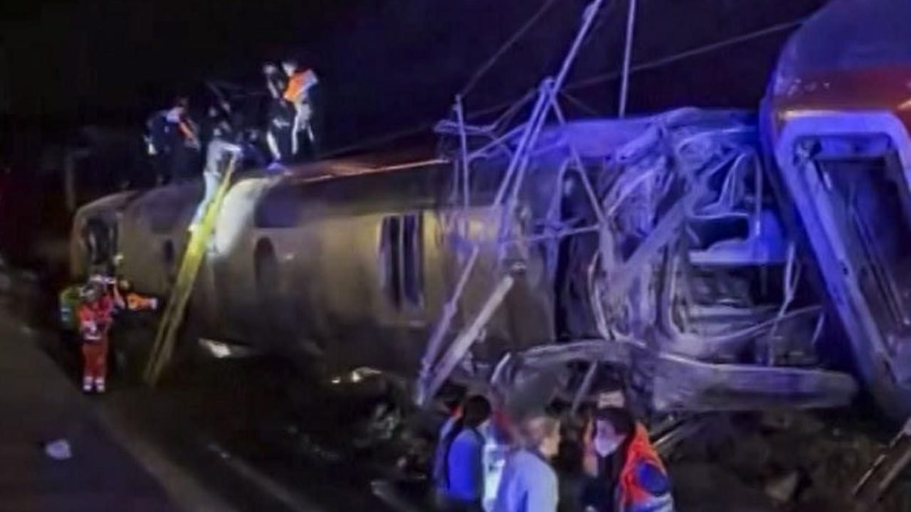 Trem de Alta Velocidade Descarrila e Deixa Vítimas na Espanha