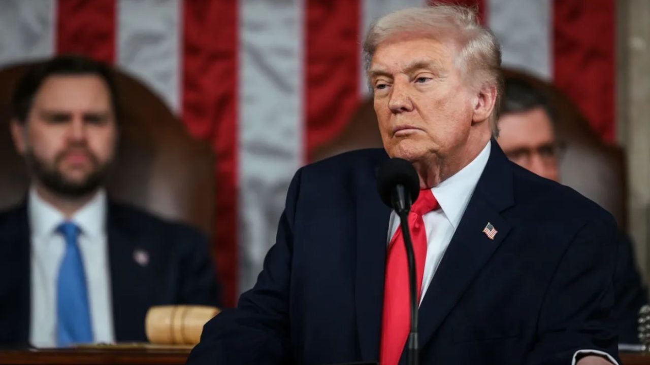 Trump-ameaca-navios-Ira-Reproducao-White-House