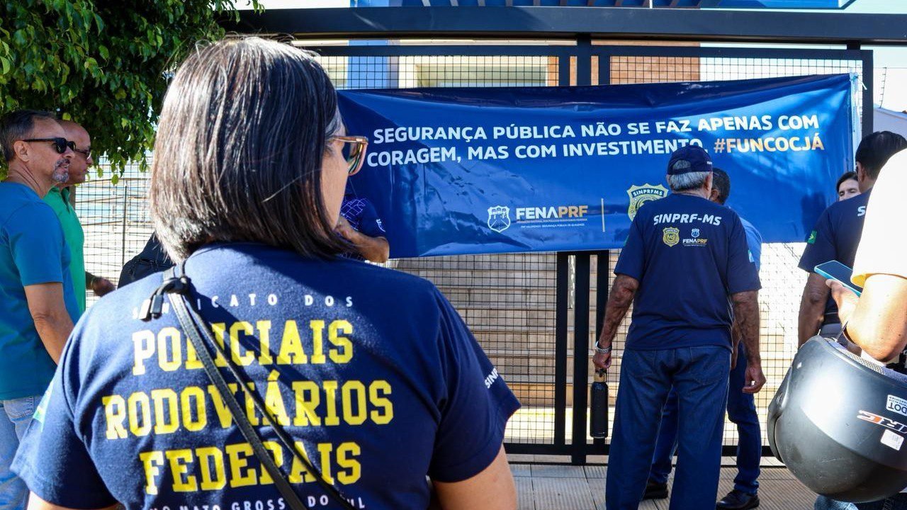 Foto: Manifestação PRF - Dinheiro para combater o crime organizado - Foto: Pietr