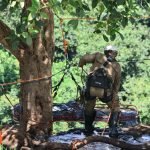 Foto: Corpo foi encontrado por volta das 8h. (Foto: Leonardo de França, Jornal M