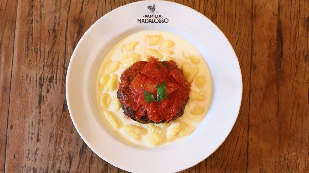 WhatsApp-Image-2026-04-24-at-09.38.11