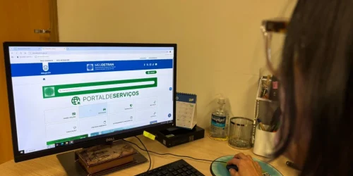 Detran-MS inicia calendário de licenciamento 2026 com opção de parcelamento digi