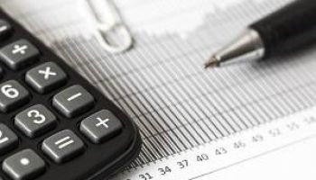 Setor financeiro paga mais impostos no Brasil