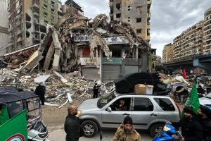 Bombardeios de Israel no sul de Beirute deixam três mortos — Foto: Bombardeios d