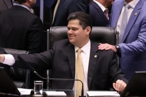 alcolumbre-senador-promulga-lei-da-dosimetria