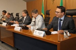 alems-aprova-procuradoria-especial-mulher