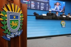 alems-aprova-propostas-judiciario