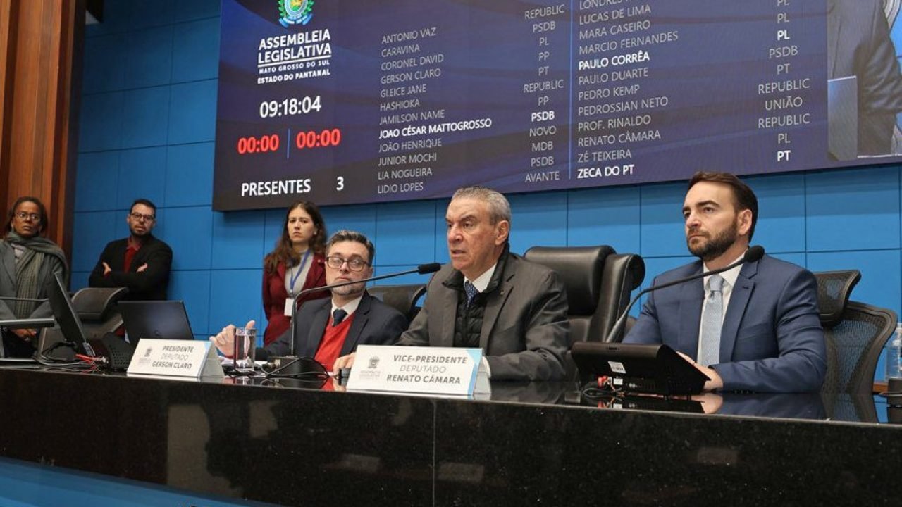 alems-nao-realiza-ordem-dia-motivo-luto