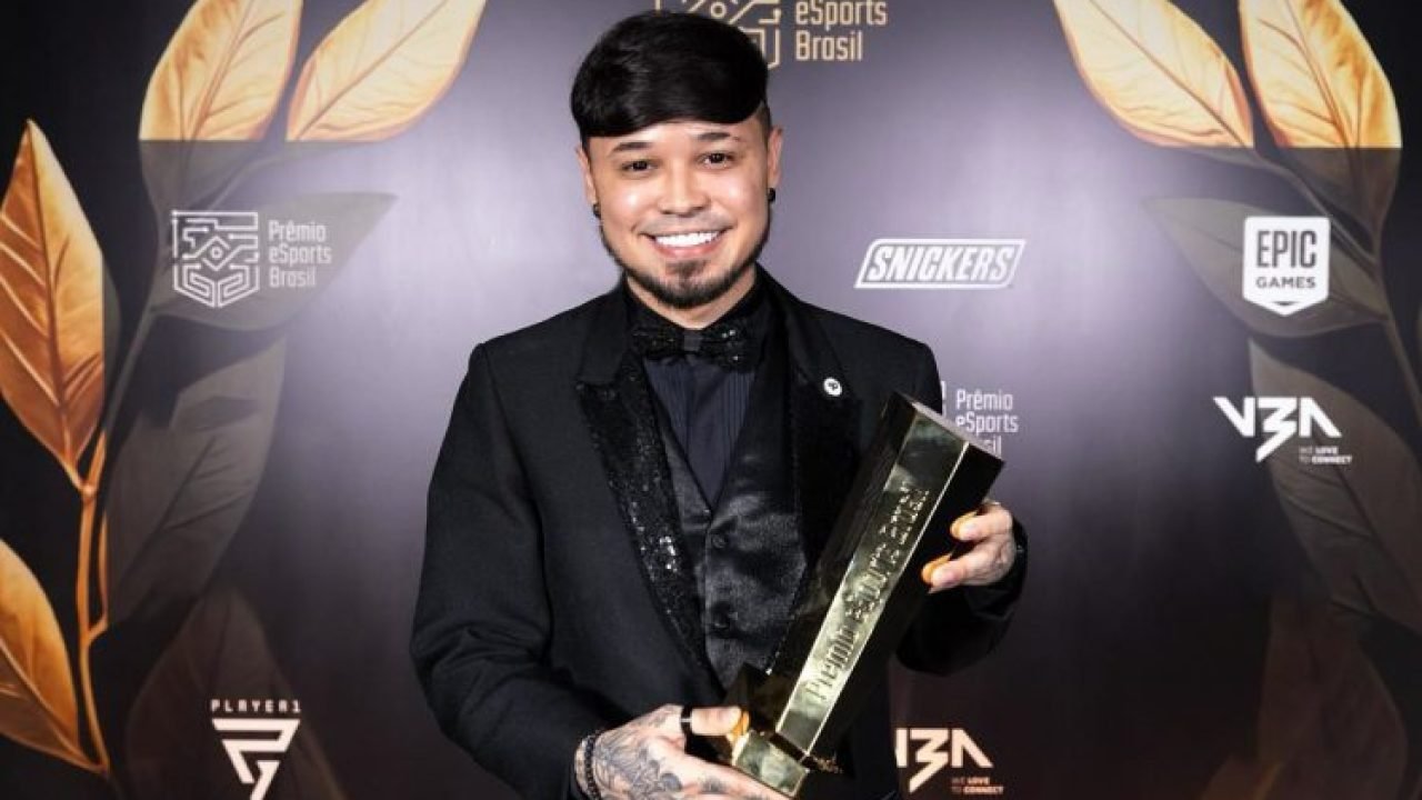 alexandre-titan-750x500-1