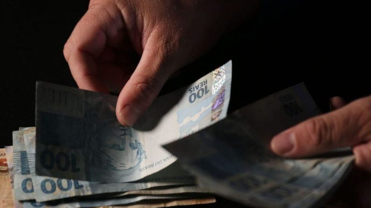 Câmara aprova regras rígidas contra devedor contumaz