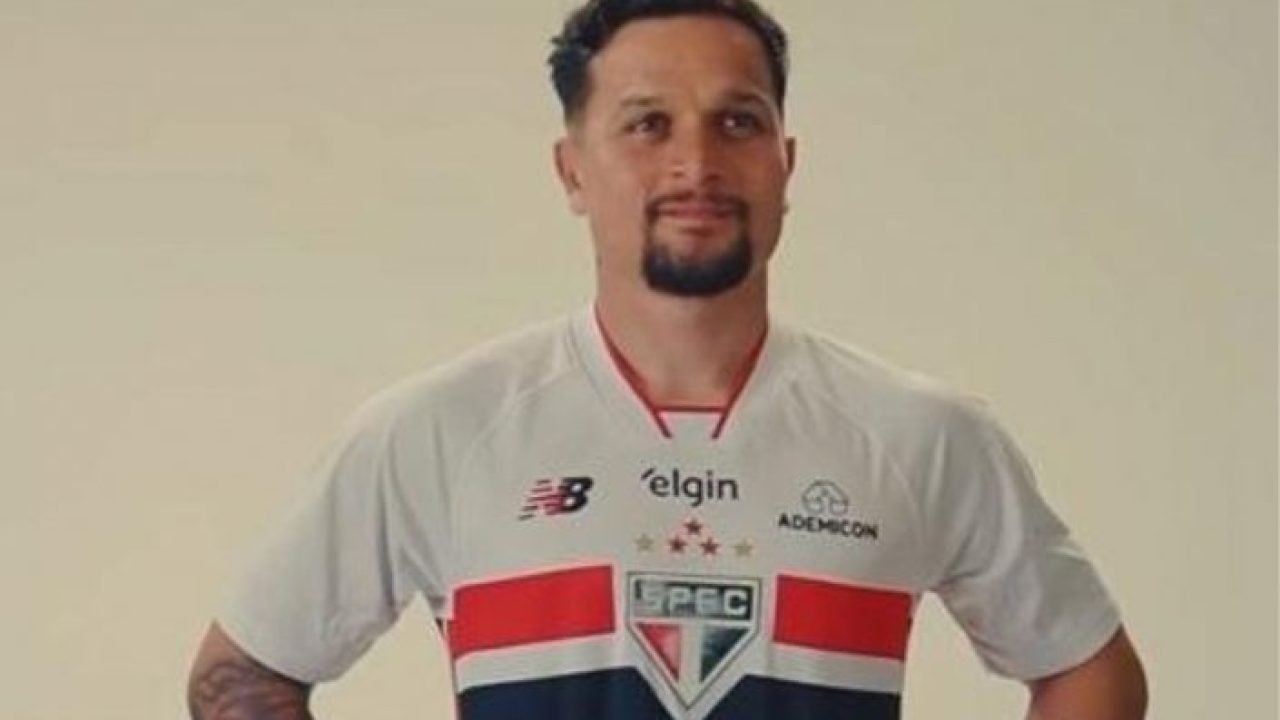 artur-atacante-do-sao-paulo-705x500-1