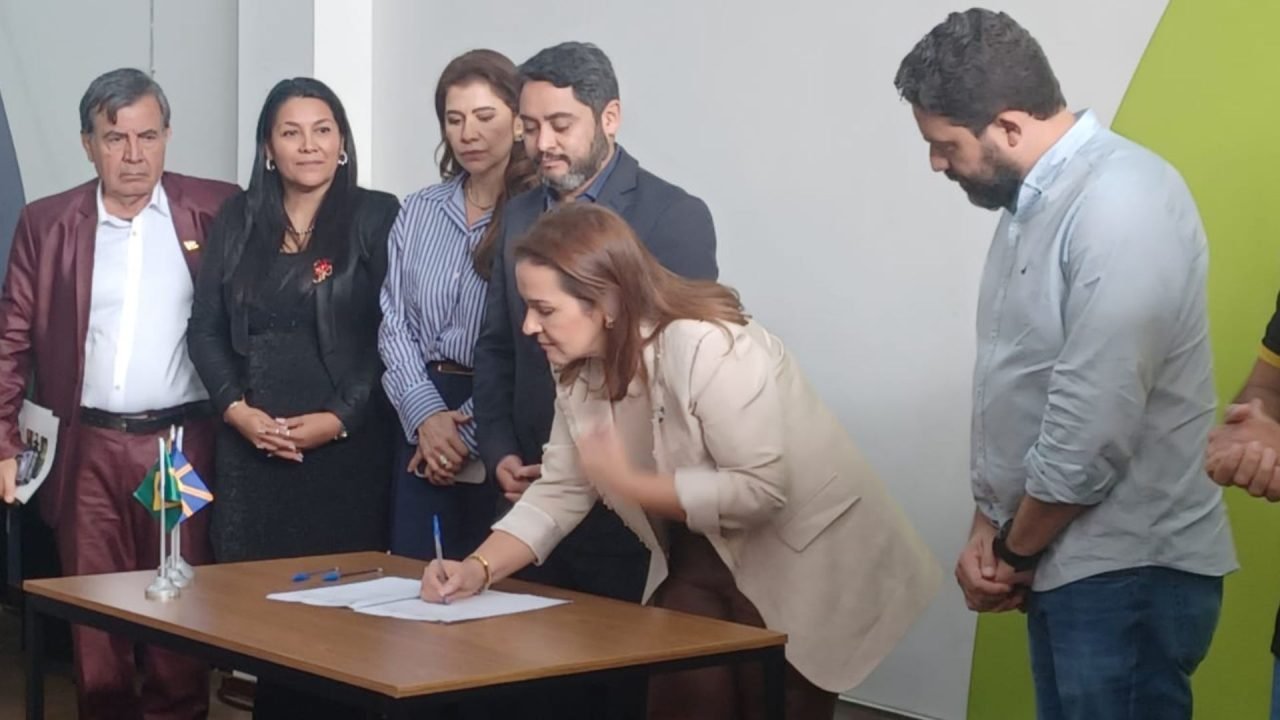 assinatura-termo-rota