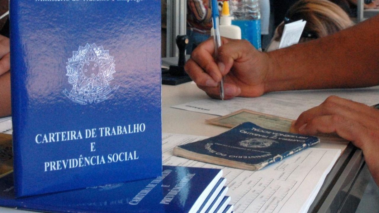 INSS eleva idade mínima em 2026 e impacta quem vai se aposentar