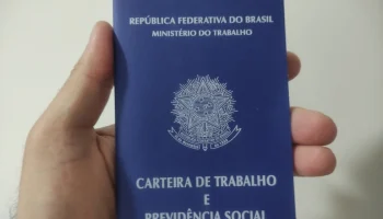 Os interessados em alguma oportunidade de emprego devem comparecer na Casa do Tr