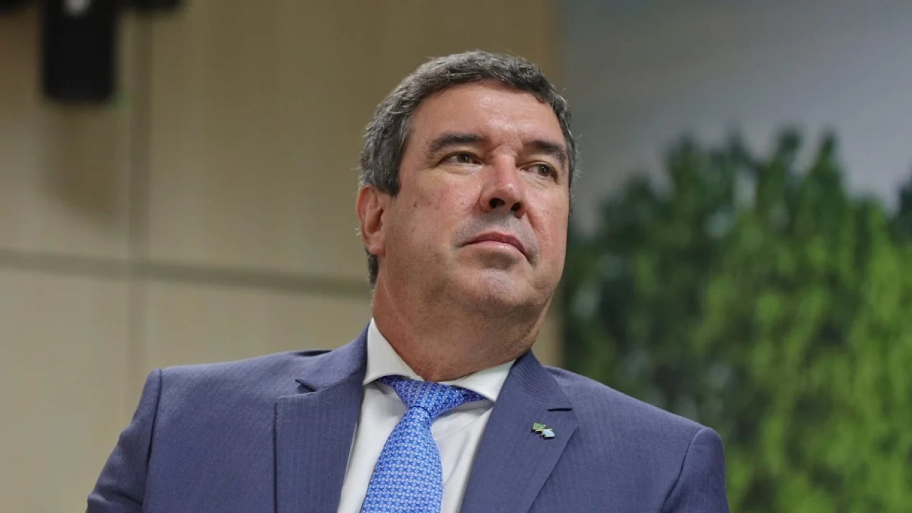 Foto: Governador Eduardo Riedel - Foto: Saul Schramm