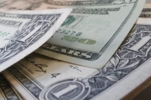 brett_hondow-dollars-426023_1920