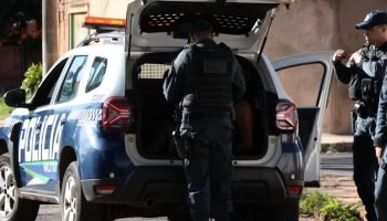 Foto: Homem foi preso em flagrante por descumprir medida protetiva e perseguir e