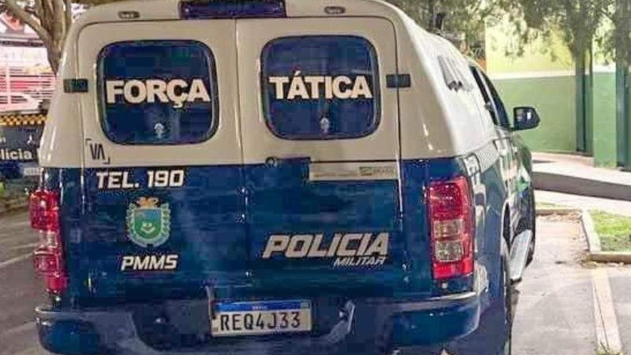 Força Tática cumpre mandado de prisão durante operações em Naviraí