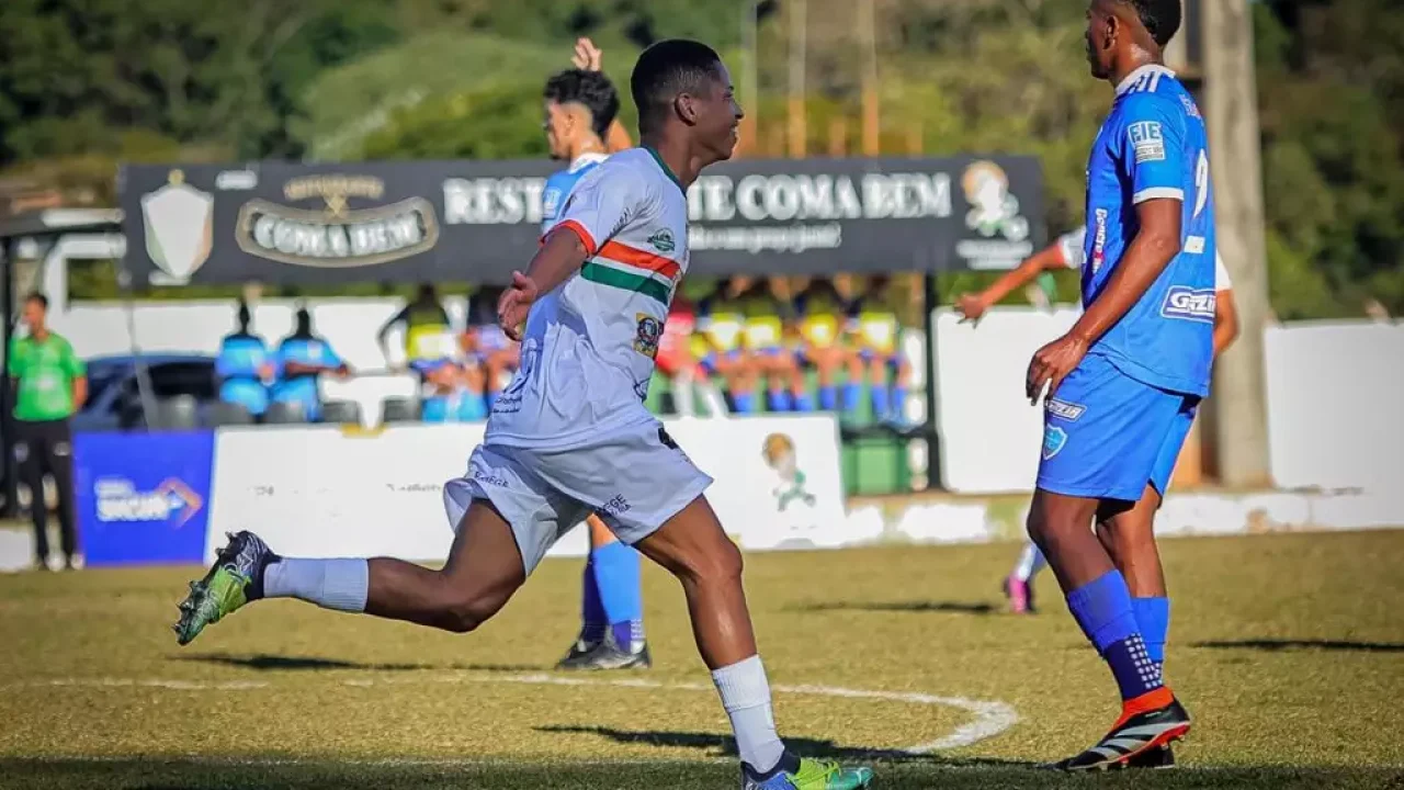 Ivinhema e Naviraiense Preparam-se para a Copinha