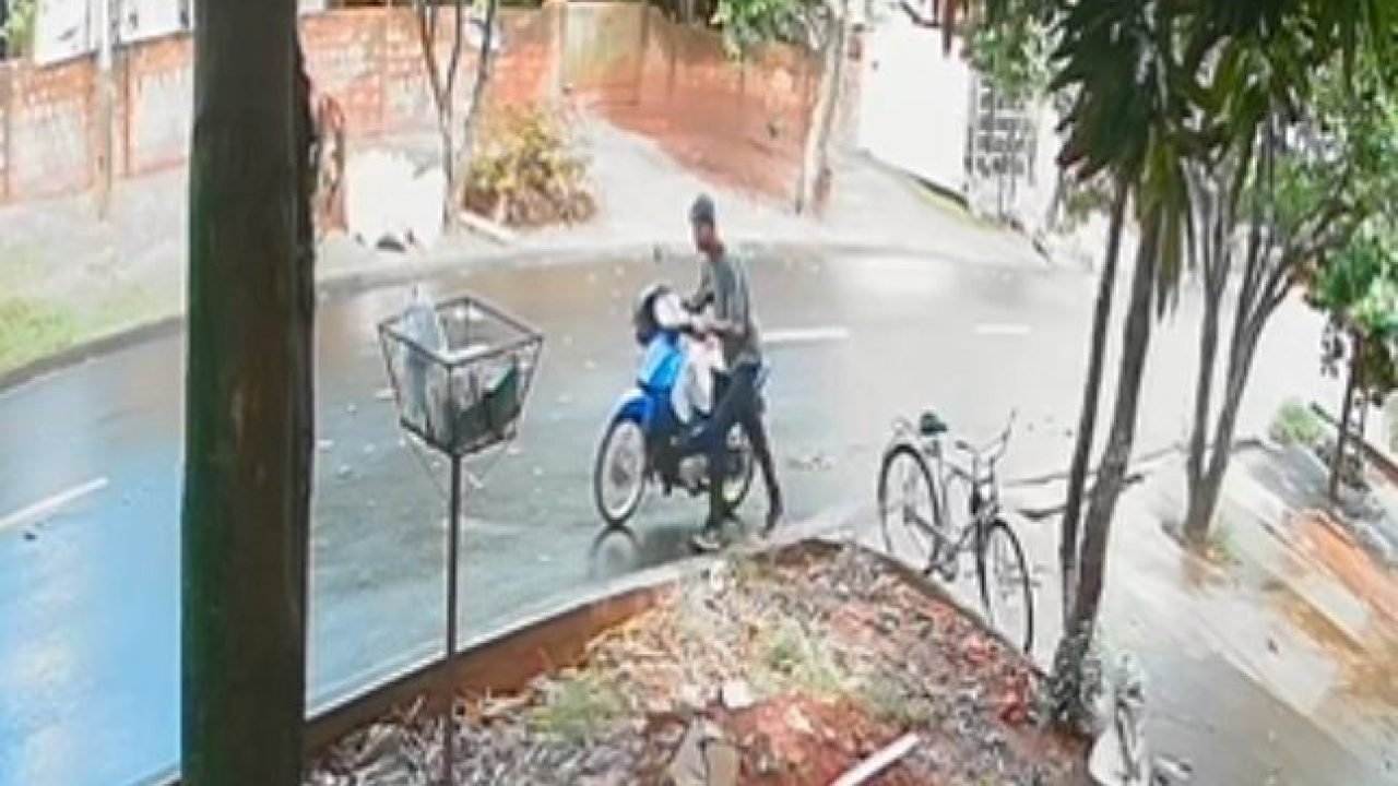 Morador de Naviraí é identificado como autor de furto de moto em Mundo Novo