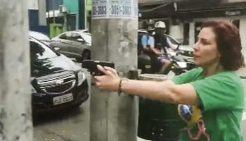Deputada apontou arma para apoiador de Lula após discussão. (Foto: Reprodução)