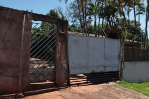 Casa em que vítima morava. (Foto: Henrique Arakaki/Jornal Midiamax)
