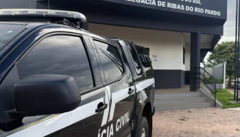Corpo de Bombeiros e Polícia Científica atenderam ocorrência em propriedade rura