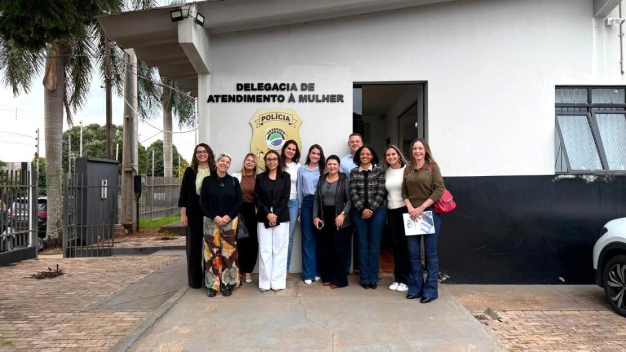 centro-atendimento-mulher-navirai-recebe-visita