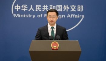 China acusa EUA de violar direito internacional ao apreender petroleiros da Venezuela